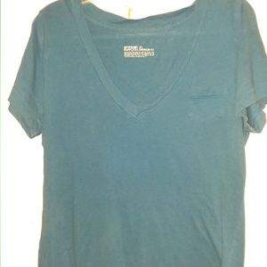 Soft v-neck tee